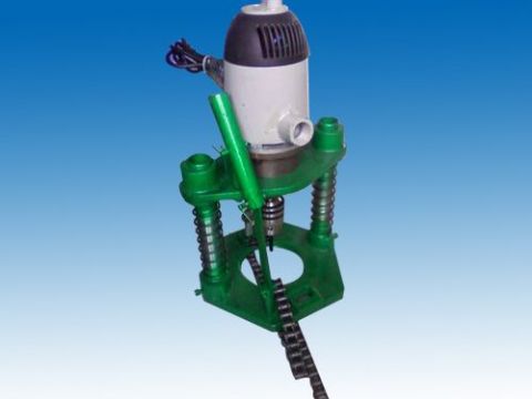 點(diǎn)擊查看詳細(xì)信息<br>標(biāo)題：開孔機(jī) 閱讀次數(shù)：3577